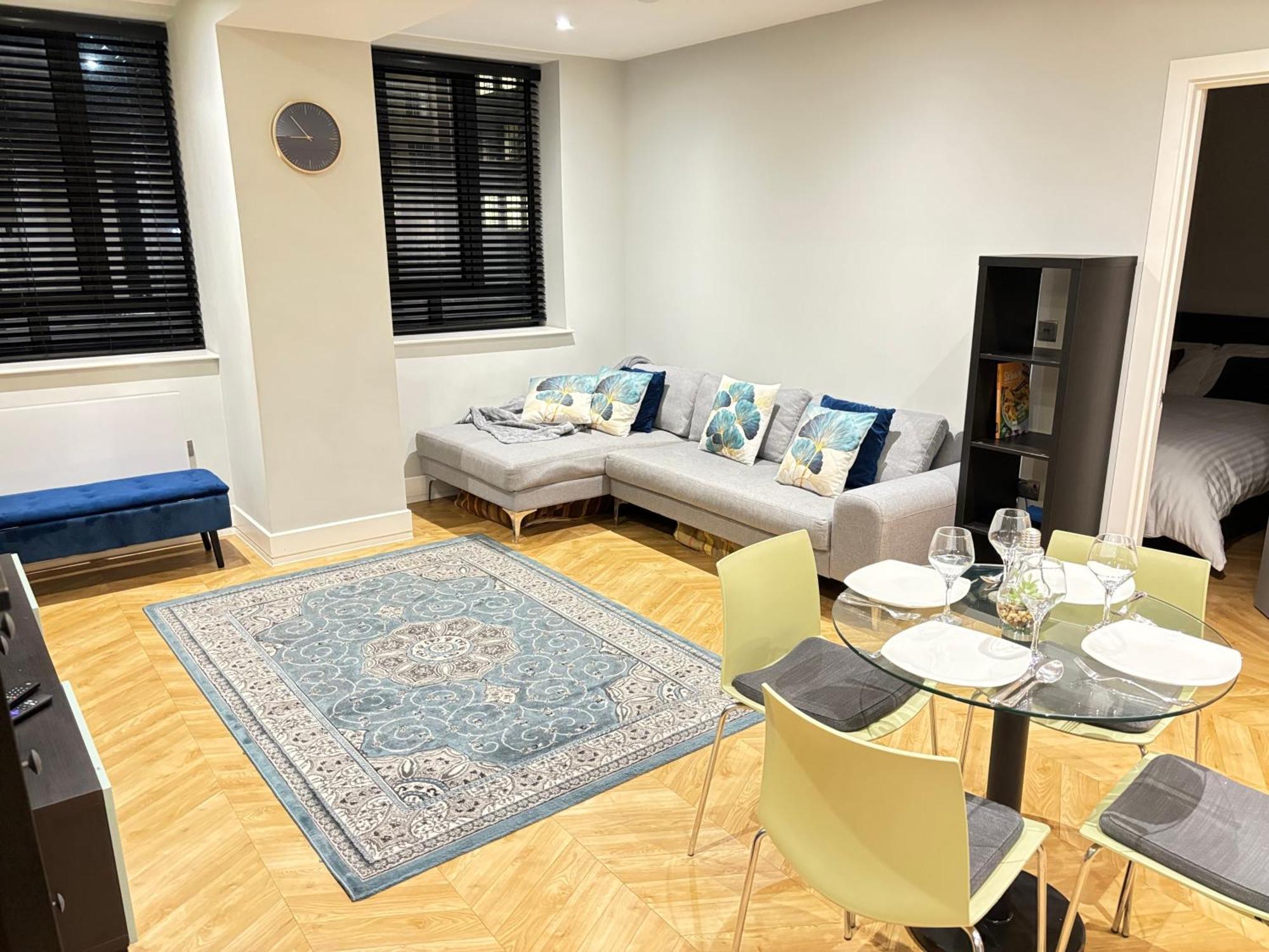 Mh Birmingham - 2 Bed 2 Bath Luxury Apartment - Financial District - Local Bar And Dining Deals Available Dış mekan fotoğraf